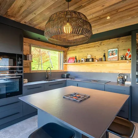 Chalet 5★, Hammam, 200 M Des Pistes, 10 Pers, *