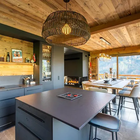5★, Hammam, 200 M Des Pistes, 10 Pers, La Clusaz